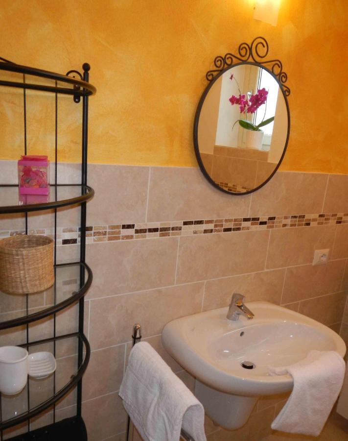 La Collina Dei Fiori Apartment Vercana ภายนอก รูปภาพ
